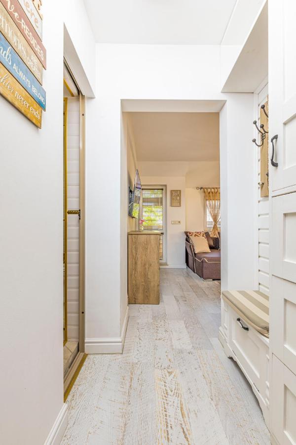 Stylish 1Bd Flat With A Terrace Near The Centre Of Plovdiv By Flat Mаnager Apartment Exterior foto